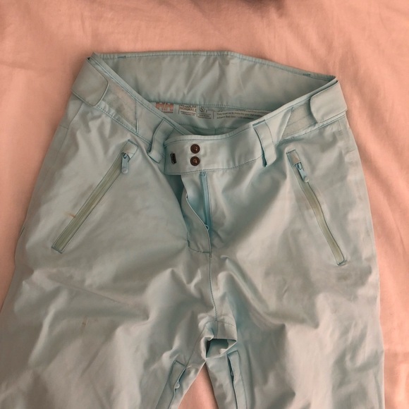 Helly Hansen Snow Pants - Picture 2 of 3